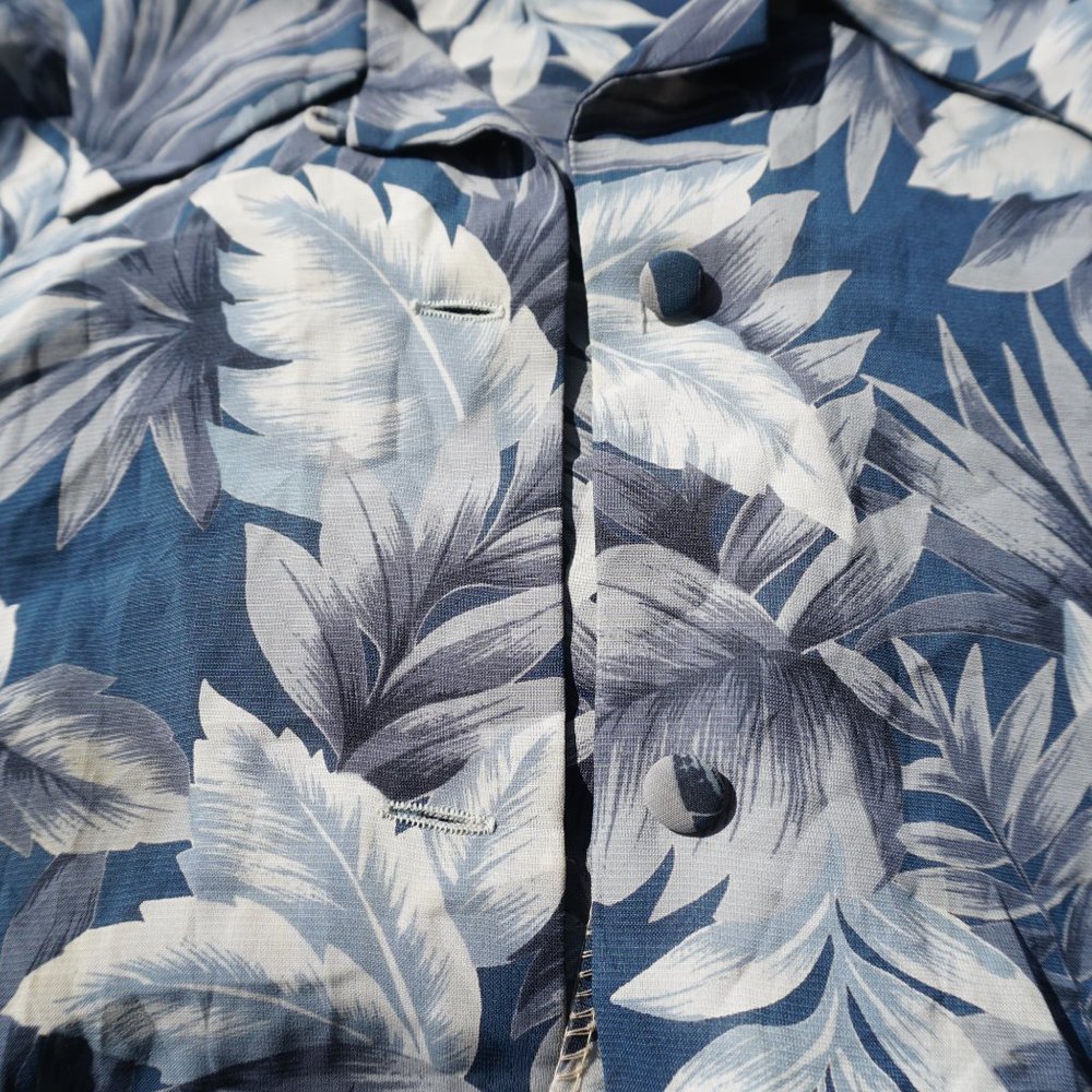 Unique Blue Botanical Button-Down - image 3